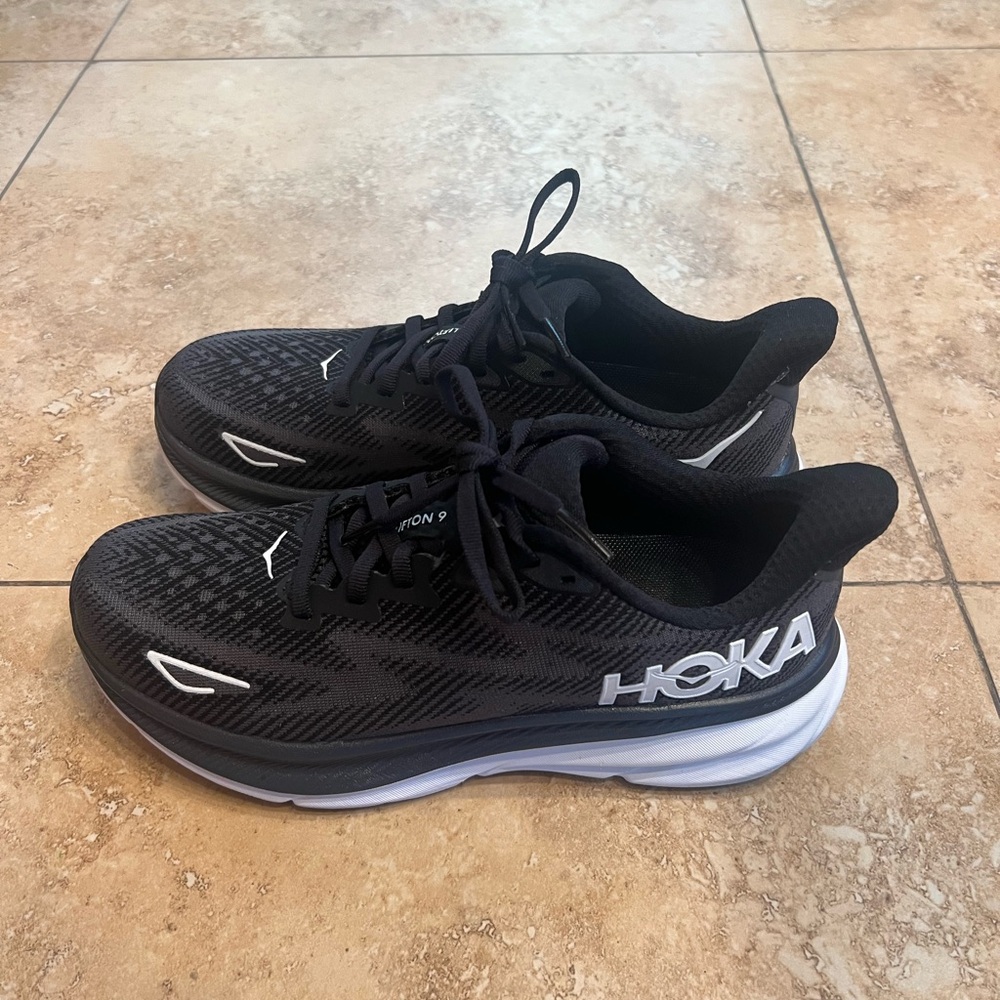 Hoka Clifton 9 Women’s 7.5